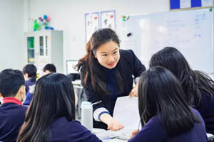 ���Ϲ���˫��ѧУСѧ����ѧ����