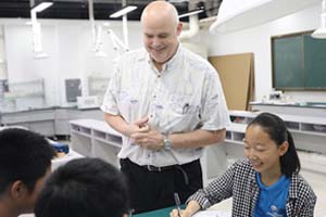 �ൺ��ŵѧУ�γ���ϵ����