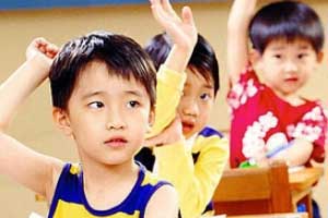 ������ʵ��ѧУ�γ���ϵ