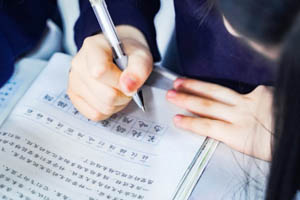 ���Ϲ���˫��ѧУ���в���ѧ����