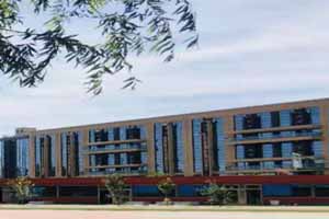 �����в���ѧУ�γ���ϵ