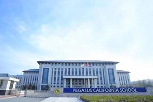 �ൺ����˼����ѧУ�γ���ϵ?