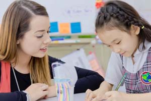 �������˫��ѧУ���в���ѧ����