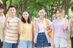 驻马店职业技术学院五年制大专如何报名？