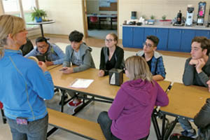 �����еڰ���ѧ������У���ʲ���ô����