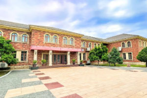 ���һ�ӭ��������ί��Ǵ������п�ѧ���������˫��ѧУ����У��