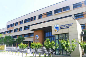 ��򺣼ι���˫��ѧУ�����գ��߽���򺣼Σ���ÿһ�������������ã�