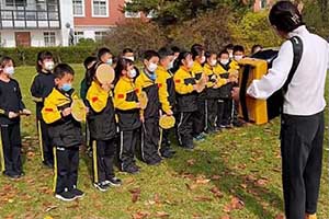 ������˽�����ѧУ˫�ﲿ̽���γ̣�ѧϰ�ڴ�����Ȼ����ʦ��