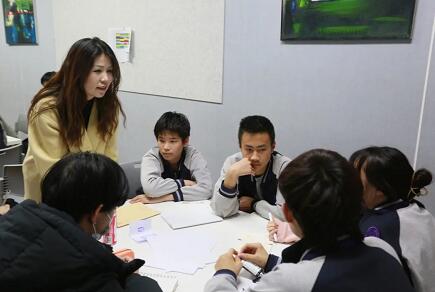 ϲ�� | ף���廪־����ѧ���ʲ�ͬѧ��˹̹����ѧGIIL��ᴴ����Ŀ¼ȡ��