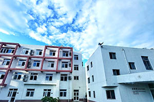 北师大亚太实验学校