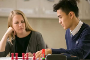 ������˳����ŵ�°���ѧУ���б�ҵ��ѧ����Щ���ƣ�