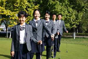 ����̲�ȫ����ã��������˫��ѧУ�����Ӧ�Եģ�