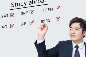 外交学院3+2留学看什么考试成绩？