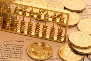 考生怎么选择金融管理专业学校?