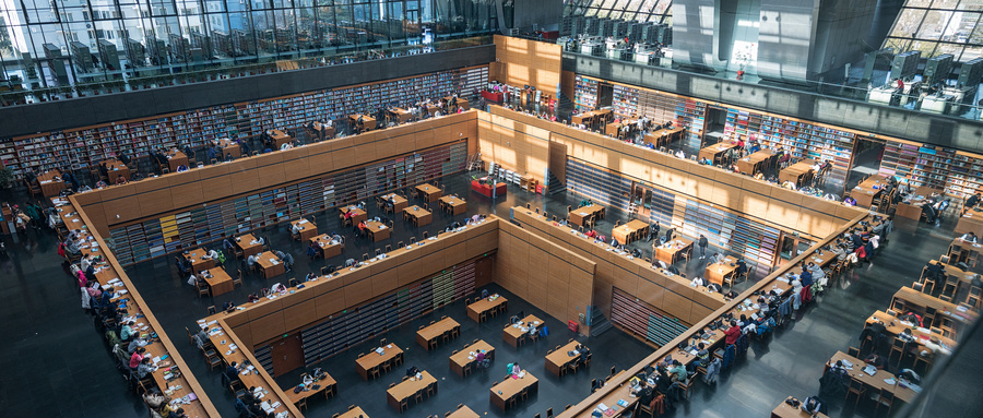 曲靖高考200分上什么学校?