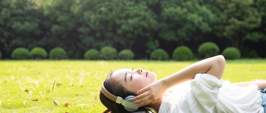 ���и߿�200����ʲôѧУ