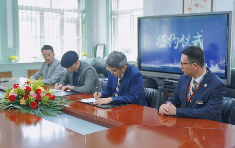 ѿѧԺѧУ跨ʸĿʽǩԼʽ