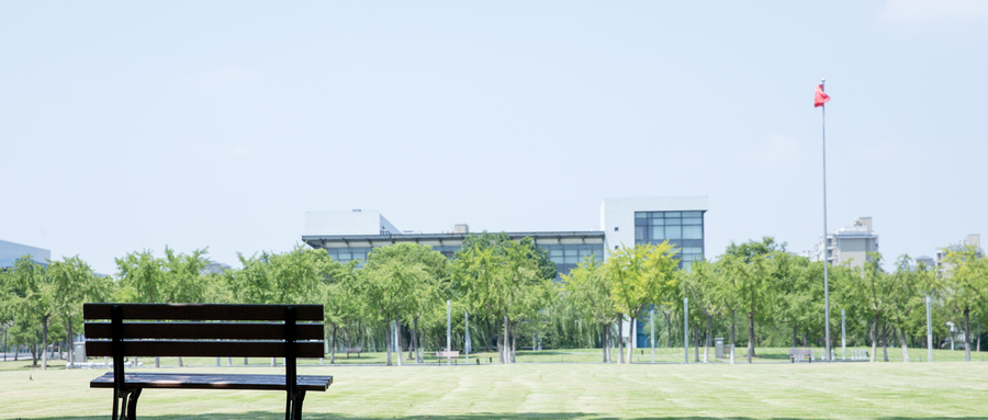 今年湖南娄底高考300分上什么大专好?