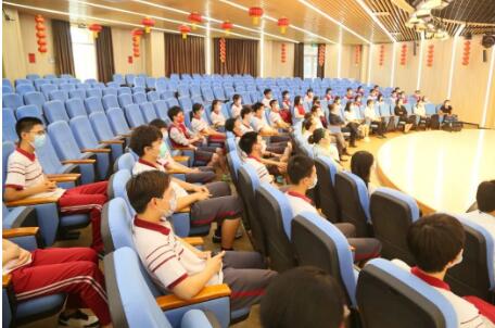 �����з�̨���±���ѧУ