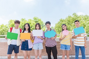 中央财经大学3+2留学招收哪里的学生？