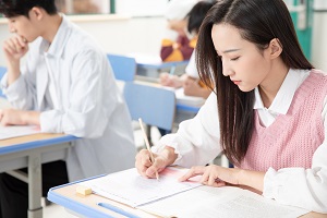 山东师范大学3+2留学英语成绩要求高吗？