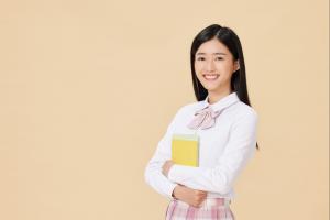 初中生可以报考北京第二外国语学院继续教育学院航空专业吗？