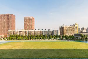 北京第二外国语学院继续教育学院学费是多少，值得读吗?