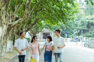 西安外国语大学国际学院什么时间报名，所需材料有哪些?