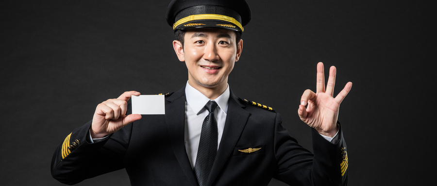 空乘專業(yè)院校招生要求,初中生和高中生有何不同?