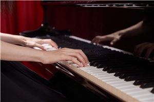 ˫֤��ְ�о����ܶ൥λ���Ͽ���