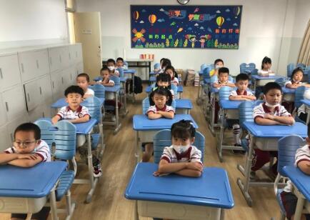 �����з�̨���±���ѧУ