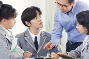 初中生在内蒙古上大学有什么条件?