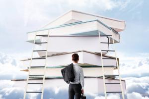 �Ĵ���ְ��ר��ν��в�¼��