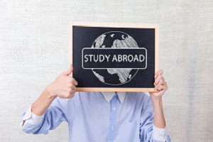外交学院中外合作留学录取条件是什么？