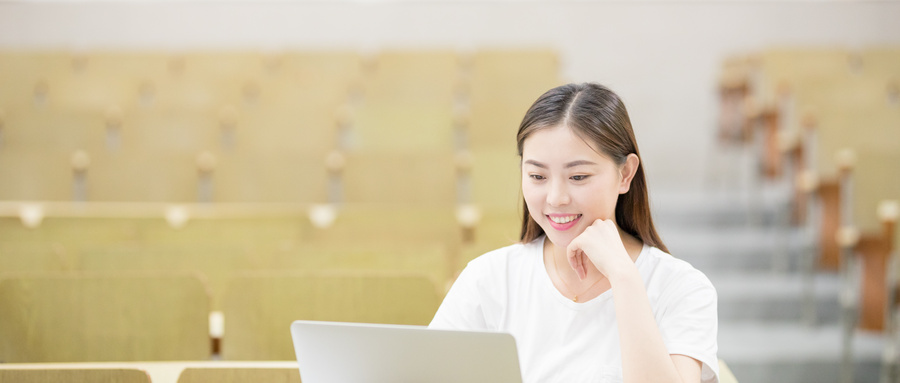 初中生在宁夏上大学需要多少钱?