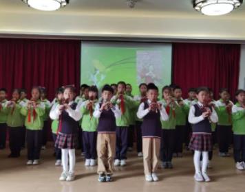 传承中国文化，童心在乐曲中快乐飞扬——华油荣德小学葫芦丝大赛