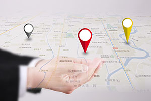 �������������ѧУ�鱤ѧԺλ�����ģ�