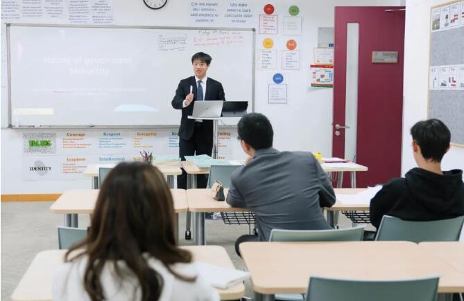 天津惠灵顿学校国际辩论赛2