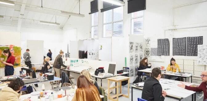 君诚国际艺术高中海外大师课