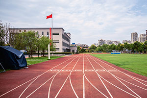 北京市私立汇佳学校初中部口碑怎么样？学费贵不贵？