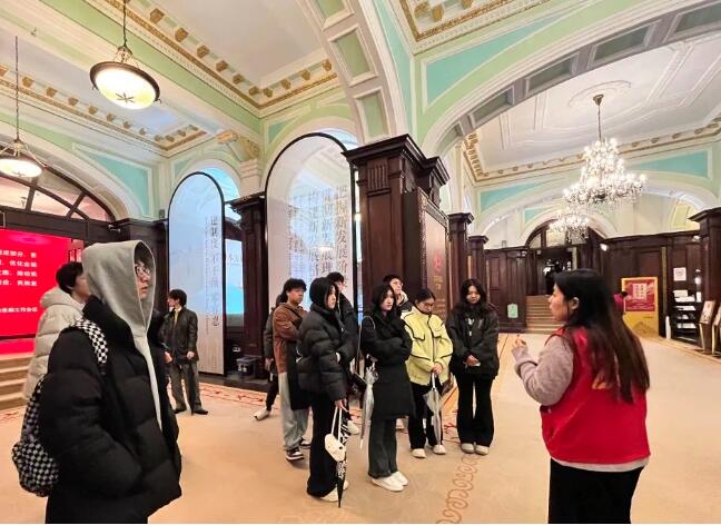 ����ͬ�������ѧУ��������