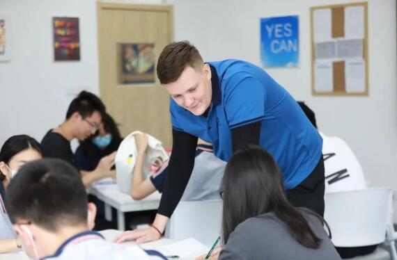 北京东方红学校明德学院