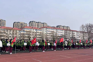 华油荣德小学举办学雷锋主题系列活动——荣德学子爱校园，雷锋精神代代传