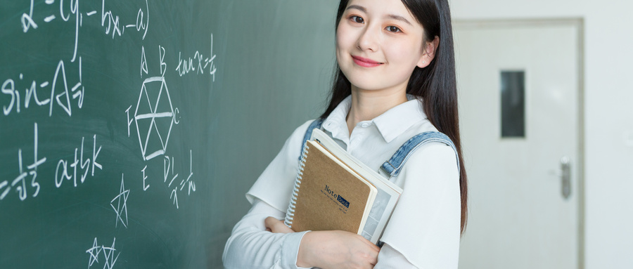 女生报考汉语言文学专业怎么样?
