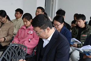 北京怀柔索兰诺中学开展“法治宣讲进校园”活动！