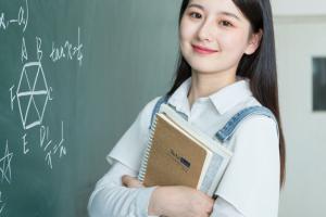 南京工业大学继续教育学院交钱就能上吗？