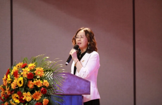 北京东方红学校明德学院家长会