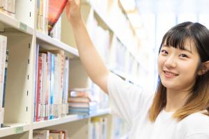 初中生可以报考渤海大学继续教育学院吗？