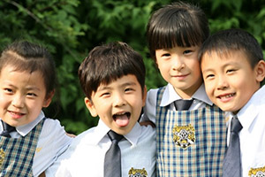 �������˽��ѧУһ��ѧ��60��������𣿸���ʵѧ������