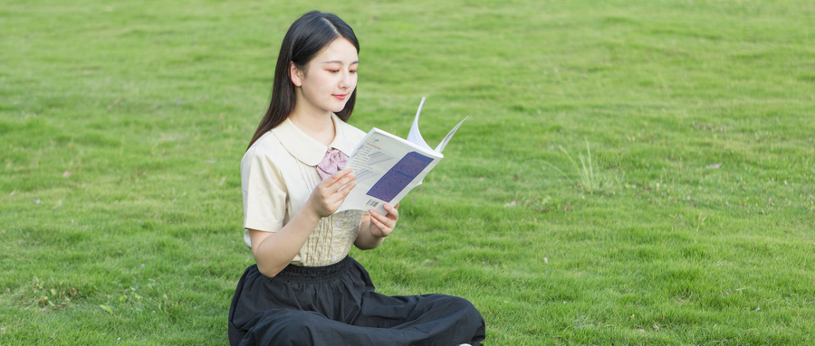 近年来,国际邮轮乘务管理专业逐渐成为了一个备受关注的专业方向。安徽省内多所大学开设了这一专业,以满足市场对高素质邮轮乘务管理人才的需求。本文将为您介绍安徽省内开设国际邮轮乘务管理专业的大学及其排名情况。